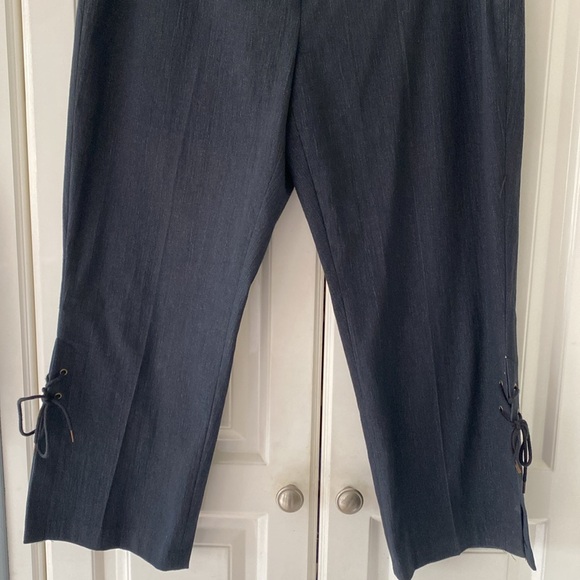 Reitman ladies capri size 7 - Picture 3 of 15